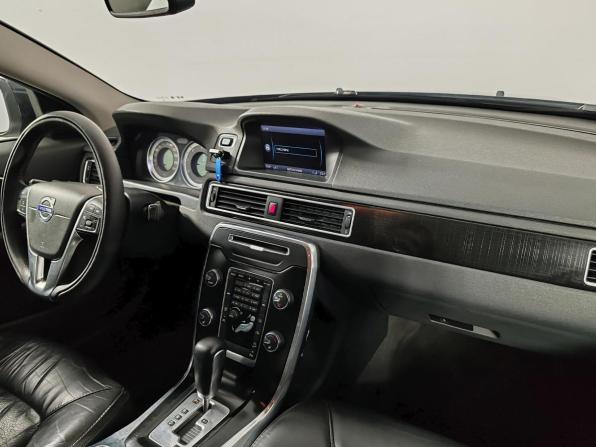 Volvo XC70 II с пробегом 2012 года, цена 1 449 000 рублей, 317621 км, универсал, Автокод Объявления