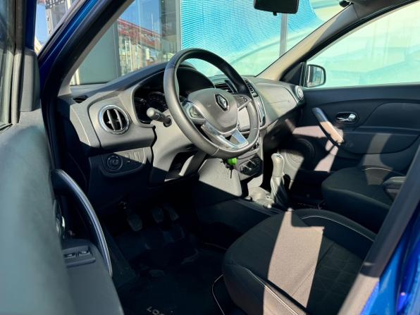 Renault Logan II Рестайлинг с пробегом 2019 года, цена 1 020 000 рублей, 130212 км, седан, Автокод Объявления