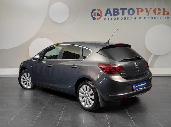 Opel Astra J Рестайлинг с пробегом 2013 года, цена 707 000 рублей, 135509 км, хэтчбек, Автокод Объявления