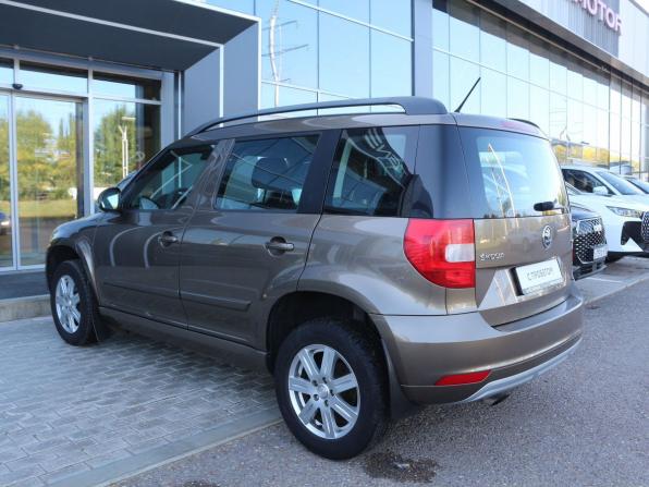 Skoda Yeti I с пробегом 2014 года, цена 890 000 рублей, 133530 км, внедорожник, Автокод Объявления