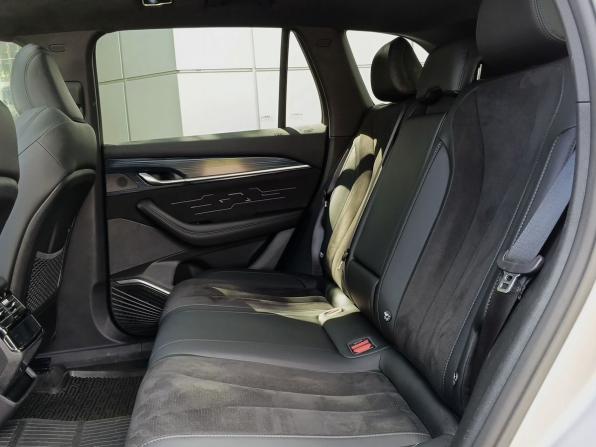 Geely Monjaro I с пробегом 2024 года, цена 3 599 000 рублей, 42000 км, внедорожник, Автокод Объявления
