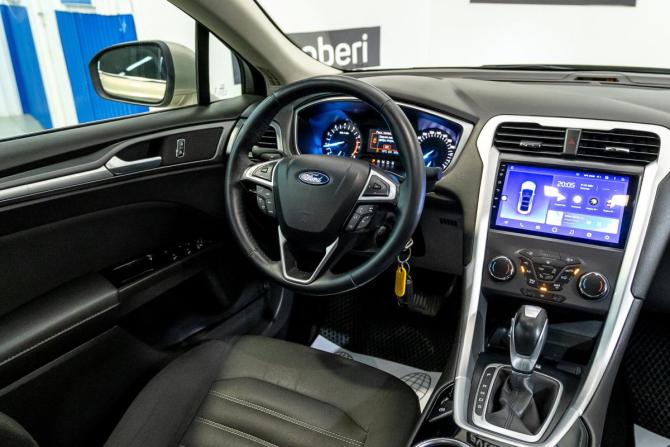 Ford Mondeo V с пробегом 2015 года, цена 1 559 000 рублей, 94000 км, седан, Автокод Объявления