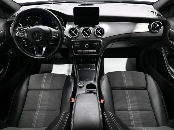 Mercedes-Benz GLA I (X156) Рестайлинг с пробегом 2017 года, цена 2 375 000 рублей, 86955 км, внедорожник, Автокод Объявления