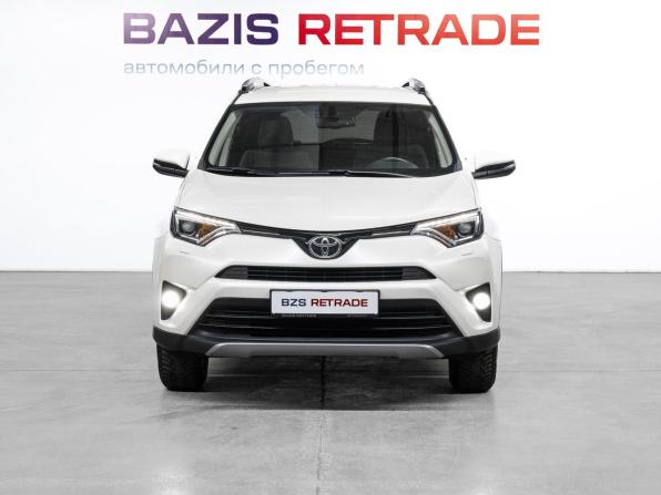 Toyota RAV4 IV (XA40) Рестайлинг с пробегом 2018 года, цена 2 579 000 рублей, 147937 км, внедорожник, Автокод Объявления