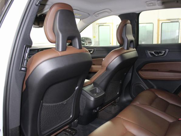 Volvo XC60 II с пробегом 2018 года, цена 2 939 000 рублей, 185600 км, внедорожник, Автокод Объявления