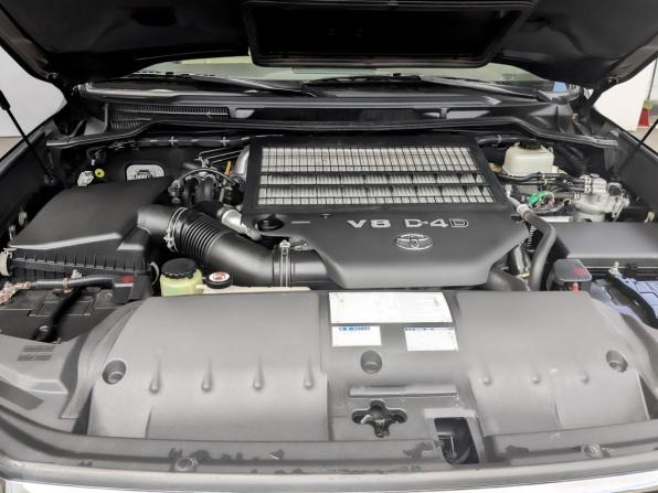 Toyota Land Cruiser 200 Series Рестайлинг 2 с пробегом 2016 года, цена 5 800 000 рублей, 140313 км, внедорожник, Автокод Объявления