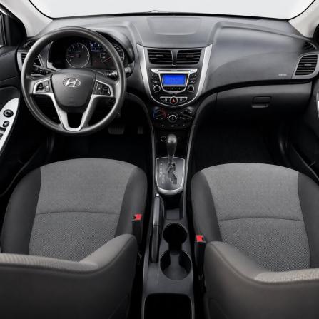 Hyundai Solaris I с пробегом 2014 года, цена 750 000 рублей, 176578 км, хэтчбек, Автокод Объявления