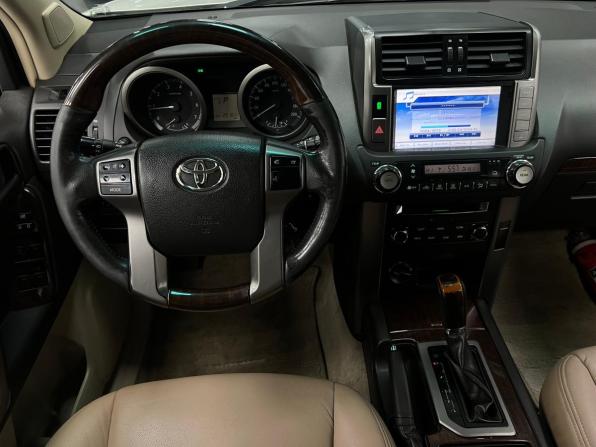 Toyota Land Cruiser Prado 150 Series с пробегом 2009 года, цена 2 590 000 рублей, 251000 км, внедорожник, Автокод Объявления