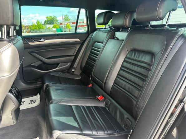 Volkswagen Passat B8 с пробегом 2018 года, цена 1 904 000 рублей, 144088 км, универсал, Автокод Объявления