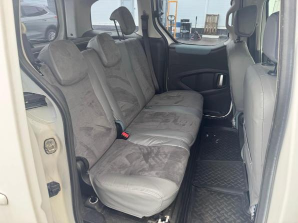 Citroen Berlingo II Рестайлинг с пробегом 2013 года, цена 849 000 рублей, 84000 км, минивэн, Автокод Объявления