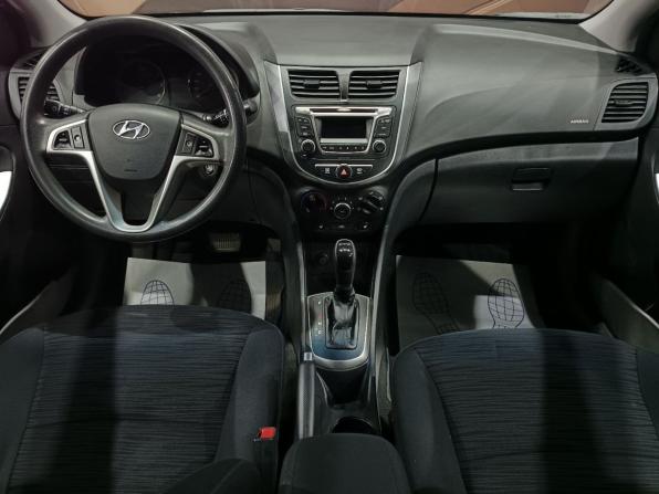 Hyundai Solaris I Рестайлинг с пробегом 2015 года, цена 1 080 000 рублей, 117410 км, хэтчбек, Автокод Объявления