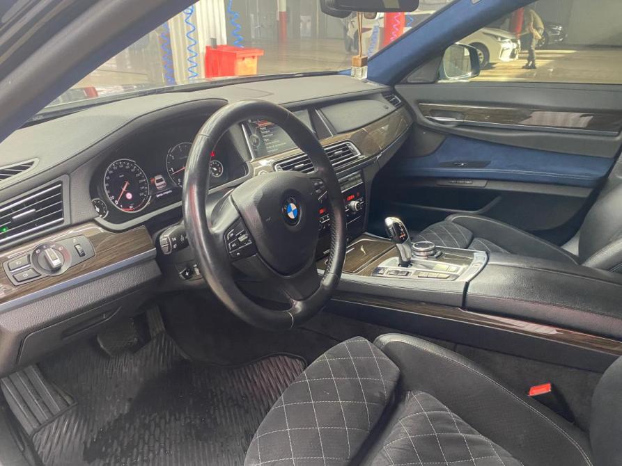 BMW 7 серии V (F01/F02/F04) Рестайлинг Альметьевск  - изображение 28