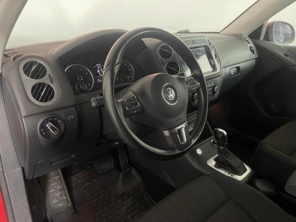 Volkswagen Tiguan I Рестайлинг с пробегом 2015 года, цена 1 726 000 рублей, 127240 км, внедорожник, Автокод Объявления