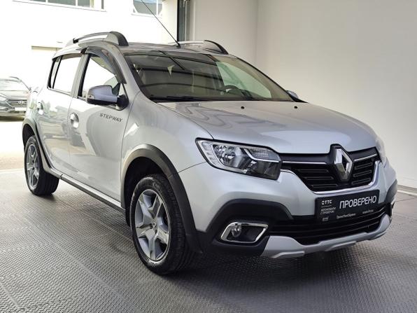 Renault Sandero II Рестайлинг с пробегом 2021 года, цена 1 299 000 рублей, 55755 км, хэтчбек, Автокод Объявления