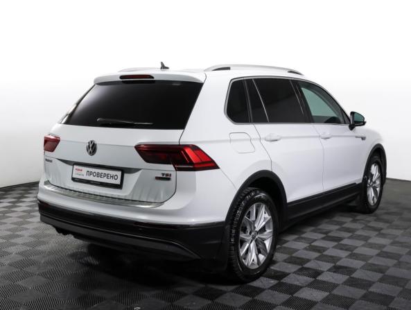 Volkswagen Tiguan II с пробегом 2017 года, цена 2 380 000 рублей, 114279 км, внедорожник, Автокод Объявления