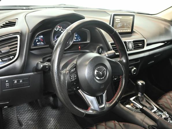 Mazda 3 III (BM) с пробегом 2014 года, цена 1 230 000 рублей, 182365 км, седан, Автокод Объявления