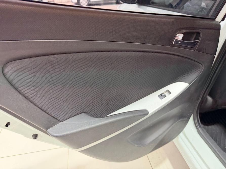 Hyundai Solaris I Таганрог  - изображение 14