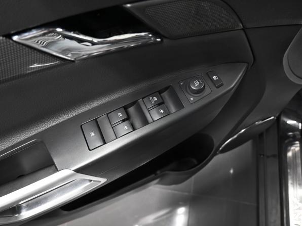 Opel Antara I с пробегом 2010 года, цена 1 075 000 рублей, 207110 км, внедорожник, Автокод Объявления