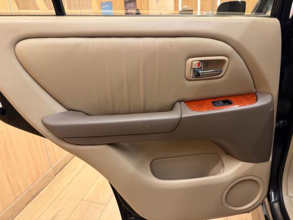 Lexus RX I с пробегом 2001 года, цена 679 000 рублей, 250000 км, внедорожник, Автокод Объявления