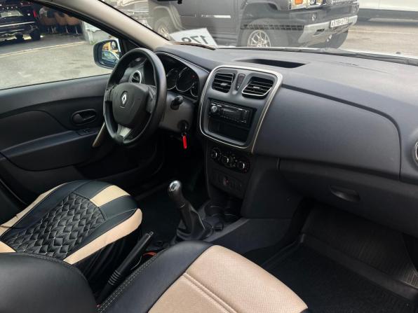 Renault Logan II с пробегом 2017 года, цена 679 000 рублей, 170200 км, седан, Автокод Объявления
