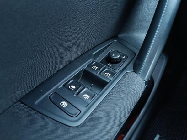 Volkswagen Tiguan II с пробегом 2019 года, цена 2 600 000 рублей, 116644 км, внедорожник, Автокод Объявления