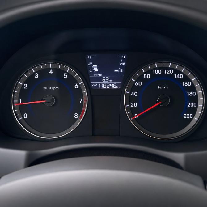 Hyundai Solaris I Набережные Челны  - изображение 15