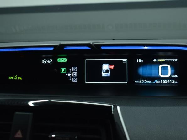 Toyota Prius IV (XW50) с пробегом 2016 года, цена 1 664 997 рублей, 155198 км, лифтбек, Автокод Объявления