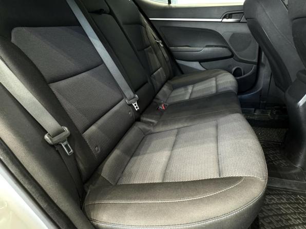 Hyundai Elantra VI (AD) с пробегом 2017 года, цена 1 360 000 рублей, 135647 км, седан, Автокод Объявления