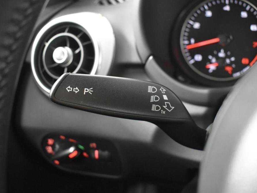 Audi A1 I (8X) Казань  - изображение 16