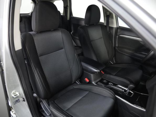 Mitsubishi Outlander III Рестайлинг 2 с пробегом 2017 года, цена 2 150 000 рублей, 54461 км, внедорожник, Автокод Объявления