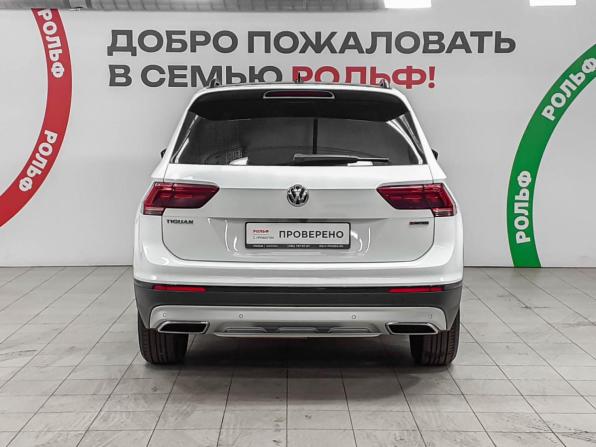 Volkswagen Tiguan II с пробегом 2020 года, цена 3 003 000 рублей, 88746 км, внедорожник, Автокод Объявления