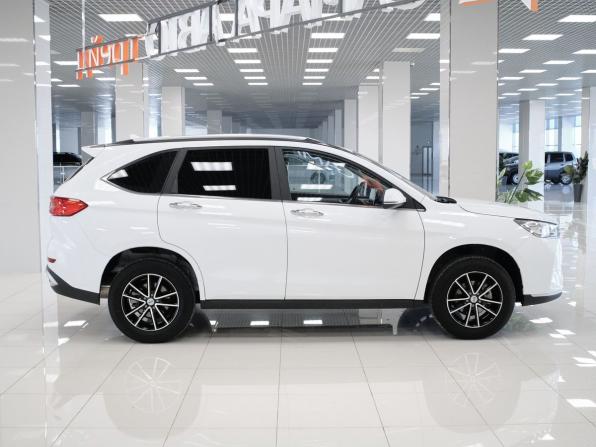 Haval M6 II с пробегом 2023 года, цена 1 801 000 рублей, 37833 км, внедорожник, Автокод Объявления