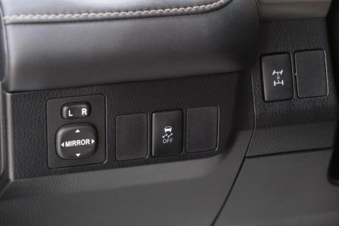 Toyota RAV4 IV (XA40) с пробегом 2013 года, цена 1 959 000 рублей, 235000 км, внедорожник, Автокод Объявления