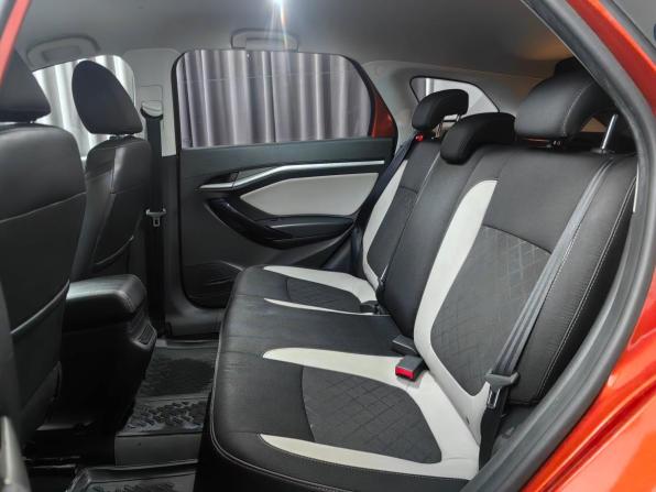 Lada (ВАЗ) Vesta I с пробегом 2019 года, цена 1 215 000 рублей, 51598 км, универсал, Автокод Объявления
