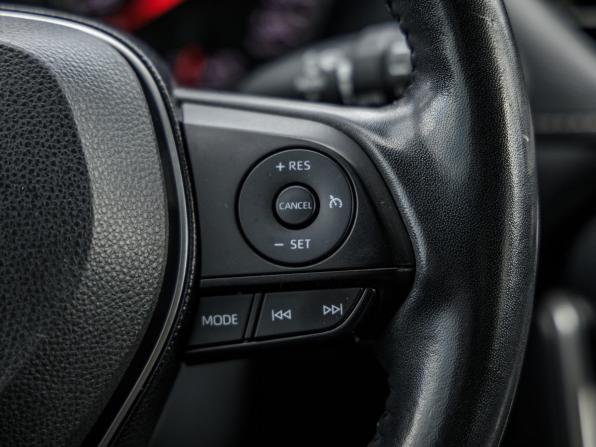Toyota RAV4 V (XA50) с пробегом 2021 года, цена 2 998 000 рублей, 65712 км, внедорожник, Автокод Объявления