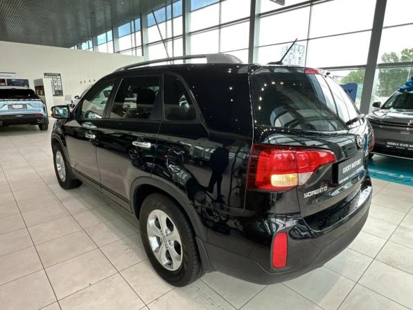Kia Sorento II Рестайлинг с пробегом 2017 года, цена 1 795 000 рублей, 199245 км, внедорожник, Автокод Объявления