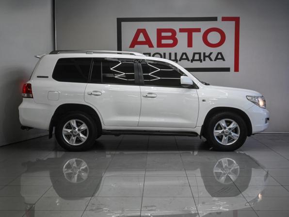 Toyota Land Cruiser 200 Series с пробегом 2011 года, цена 3 499 000 рублей, 259000 км, внедорожник, Автокод Объявления