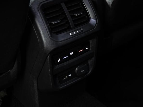 Volkswagen Tiguan II с пробегом 2018 года, цена 2 079 700 рублей, 173689 км, внедорожник, Автокод Объявления