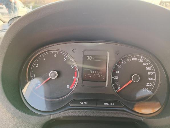 Volkswagen Polo V Рестайлинг с пробегом 2019 года, цена 1 230 000 рублей, 34699 км, седан, Автокод Объявления
