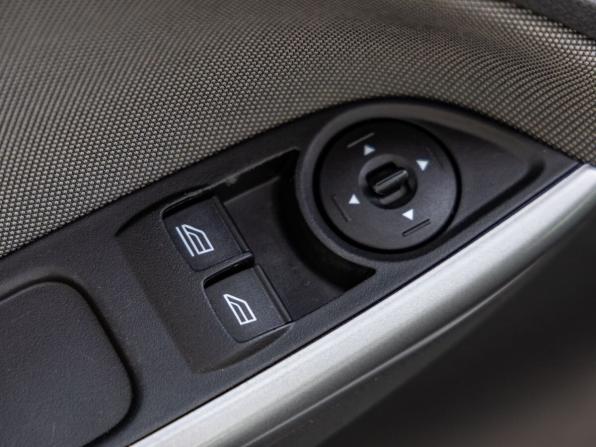 Ford Focus III с пробегом 2015 года, цена 1 028 000 рублей, 57000 км, седан, Автокод Объявления