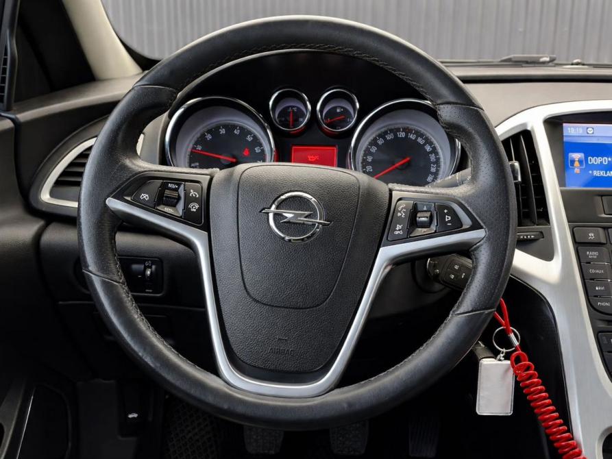 Opel Astra J Рестайлинг Пермь  - изображение 6