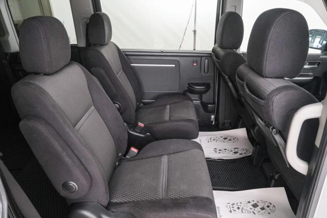 Honda Stepwgn V с пробегом 2015 года, цена 2 049 000 рублей, 93927 км, минивэн, Автокод Объявления