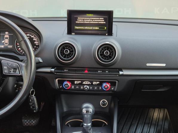 Audi A3 III (8V) Рестайлинг с пробегом 2019 года, цена 2 240 000 рублей, 40213 км, седан, Автокод Объявления