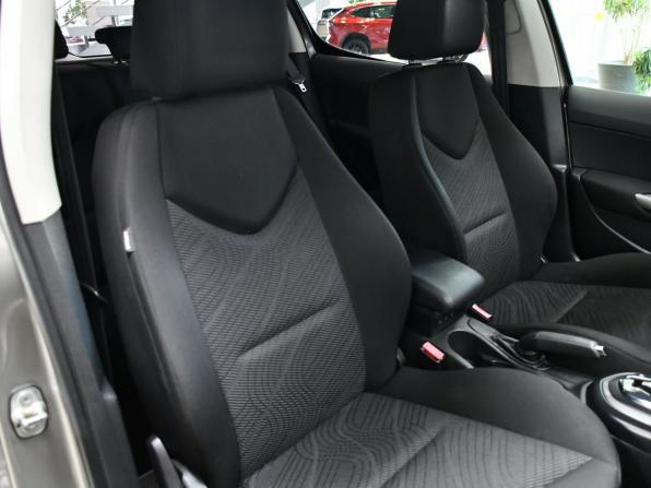 Peugeot 308 I с пробегом 2010 года, цена 665 000 рублей, 96457 км, хэтчбек, Автокод Объявления
