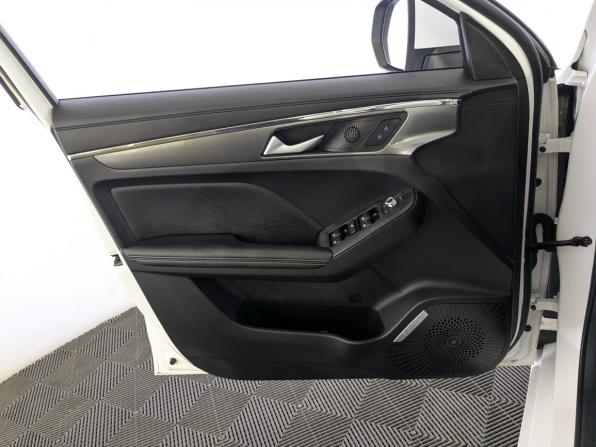 Haval Jolion I с пробегом 2023 года, цена 1 790 000 рублей, 38644 км, внедорожник, Автокод Объявления