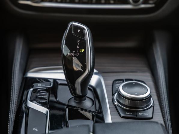 BMW 5 серии VII (G30/G31/G38) с пробегом 2019 года, цена 3 250 000 рублей, 123000 км, седан, Автокод Объявления