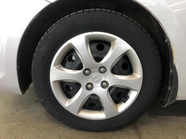 Hyundai Solaris I с пробегом 2013 года, цена 749 000 рублей, 144165 км, хэтчбек, Автокод Объявления