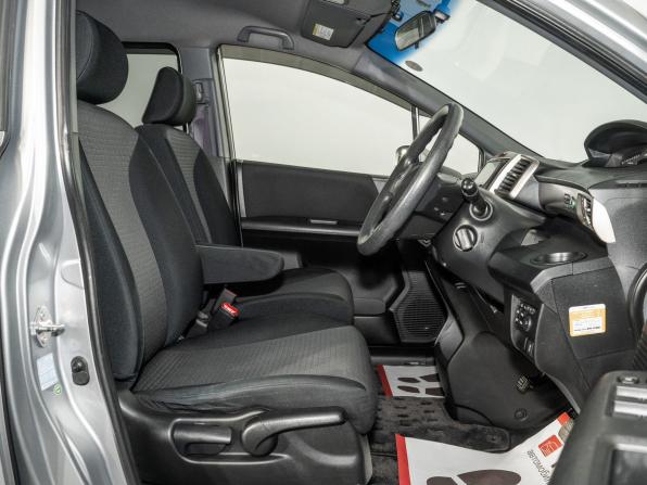 Honda Freed I Рестайлинг с пробегом 2012 года, цена 979 500 рублей, 129170 км, компактвэн, Автокод Объявления