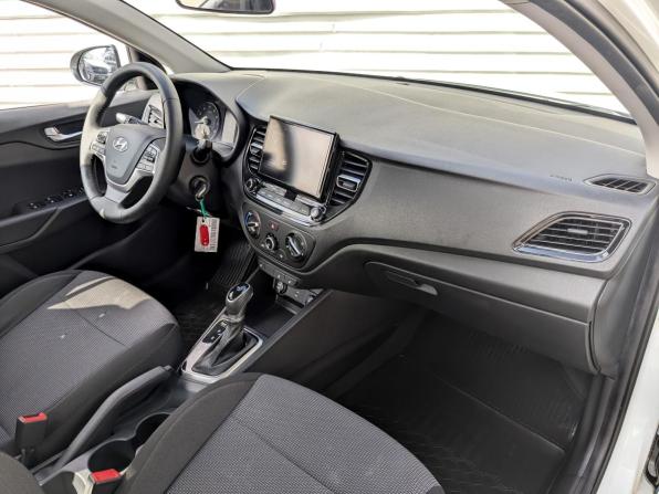 Hyundai Solaris II Рестайлинг с пробегом 2020 года, цена 1 095 000 рублей, 189053 км, седан, Автокод Объявления
