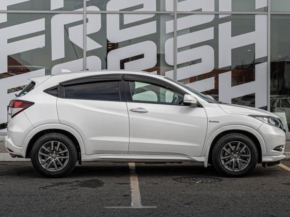 Honda Vezel I с пробегом 2015 года, цена 1 560 000 рублей, 148901 км, внедорожник, Автокод Объявления
